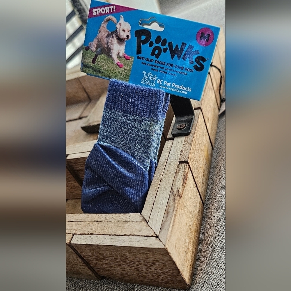 🌟Blue Knit Dog Shoes Boots Socks Size Medium🌟